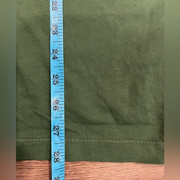 ❤️2/$30❤️[L] J.Crew Men Broken In Green Short Sleeve Tee - Picture 5 of 6